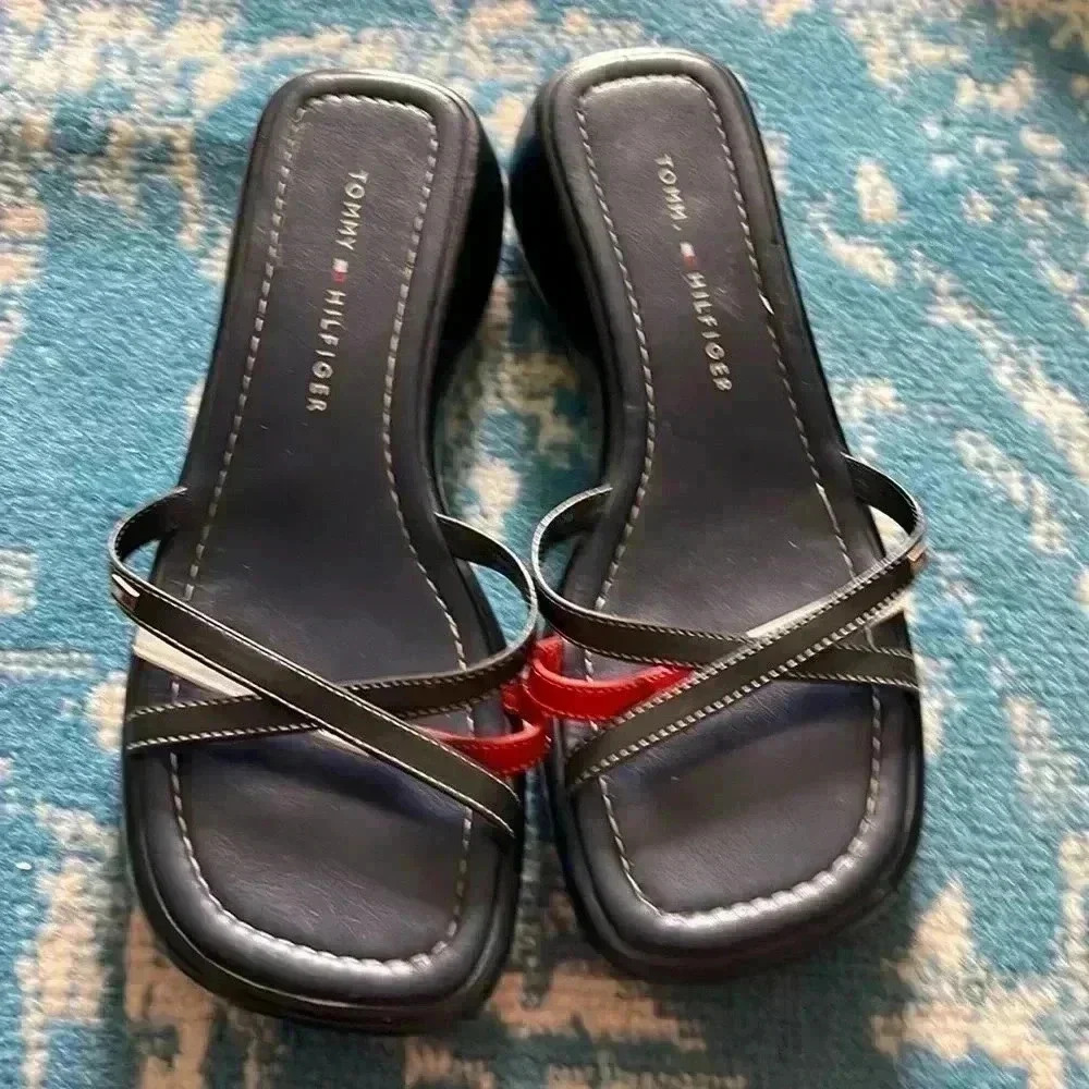 Tommy Hilfiger leather red white and blue sandal slides seven